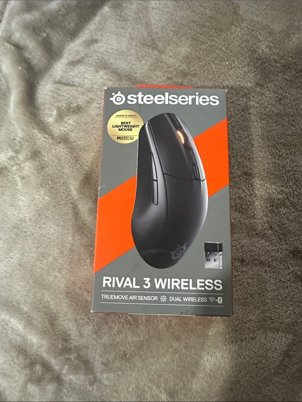 SteelSeries Rival 3 Wireless Gaming Mouse - Black/Orange Box